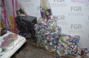 palomas-cohetes .jpg