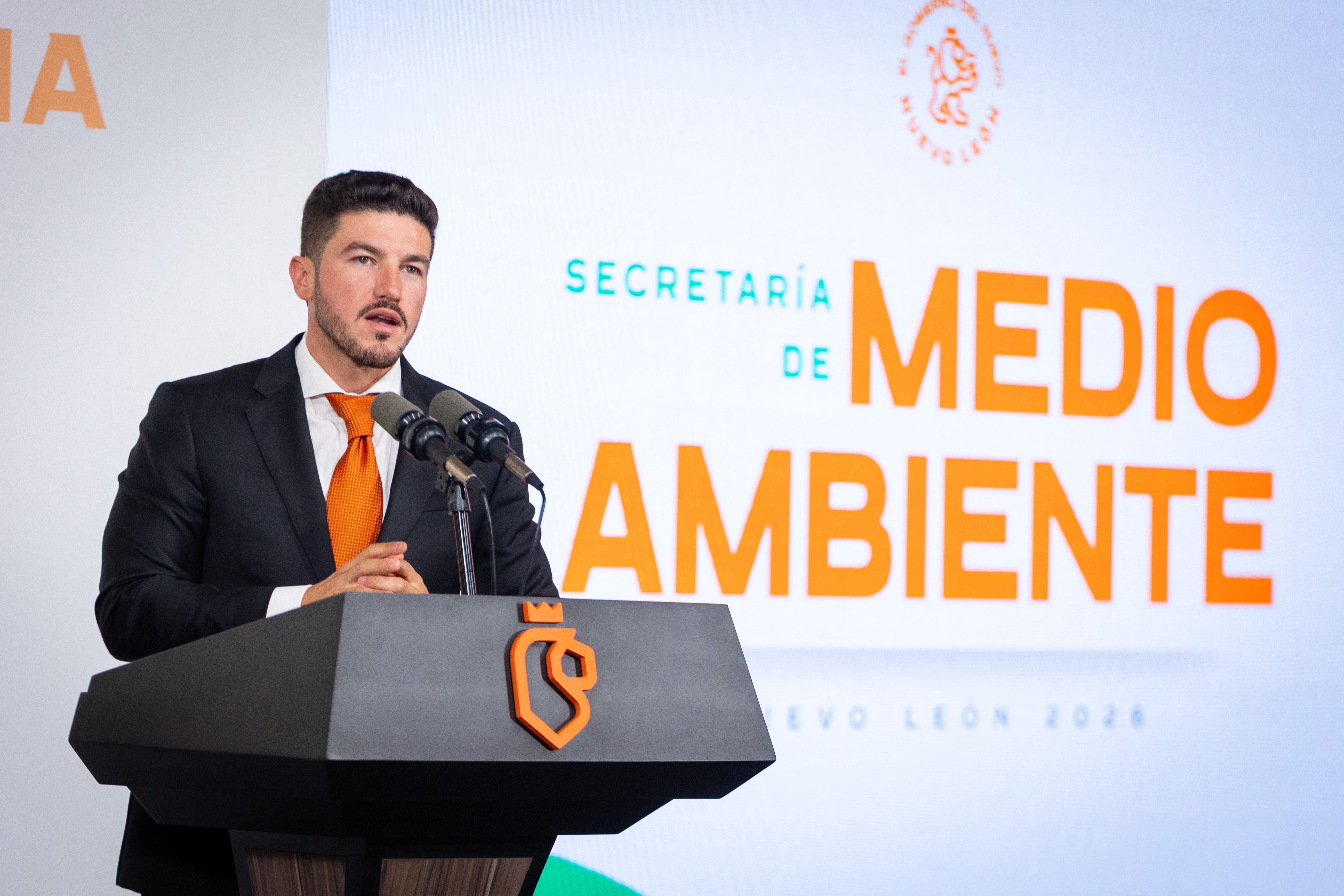 pide-samuel-garcia-confiar-sima.jpg