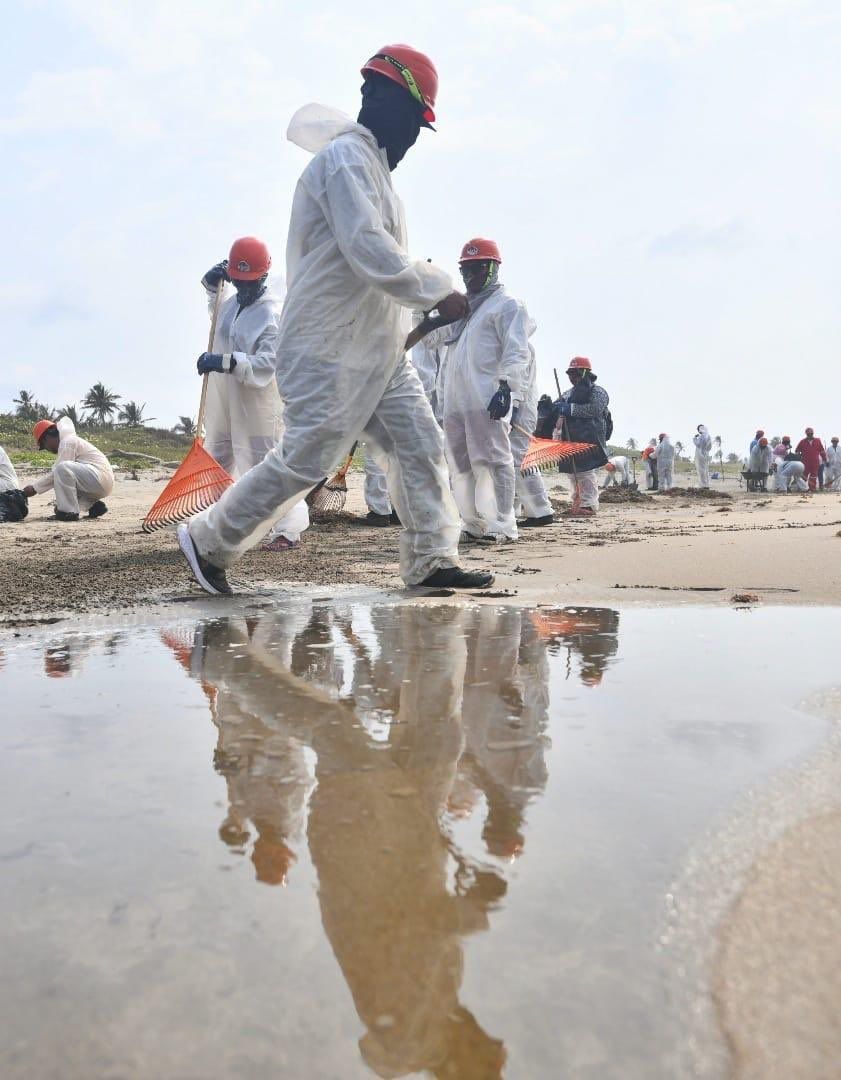 playas golfo derrame.jpg