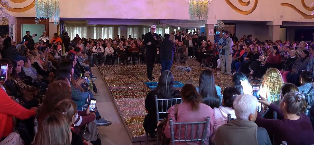 posada navideña Waldo Fernández Cadereyta.JPG