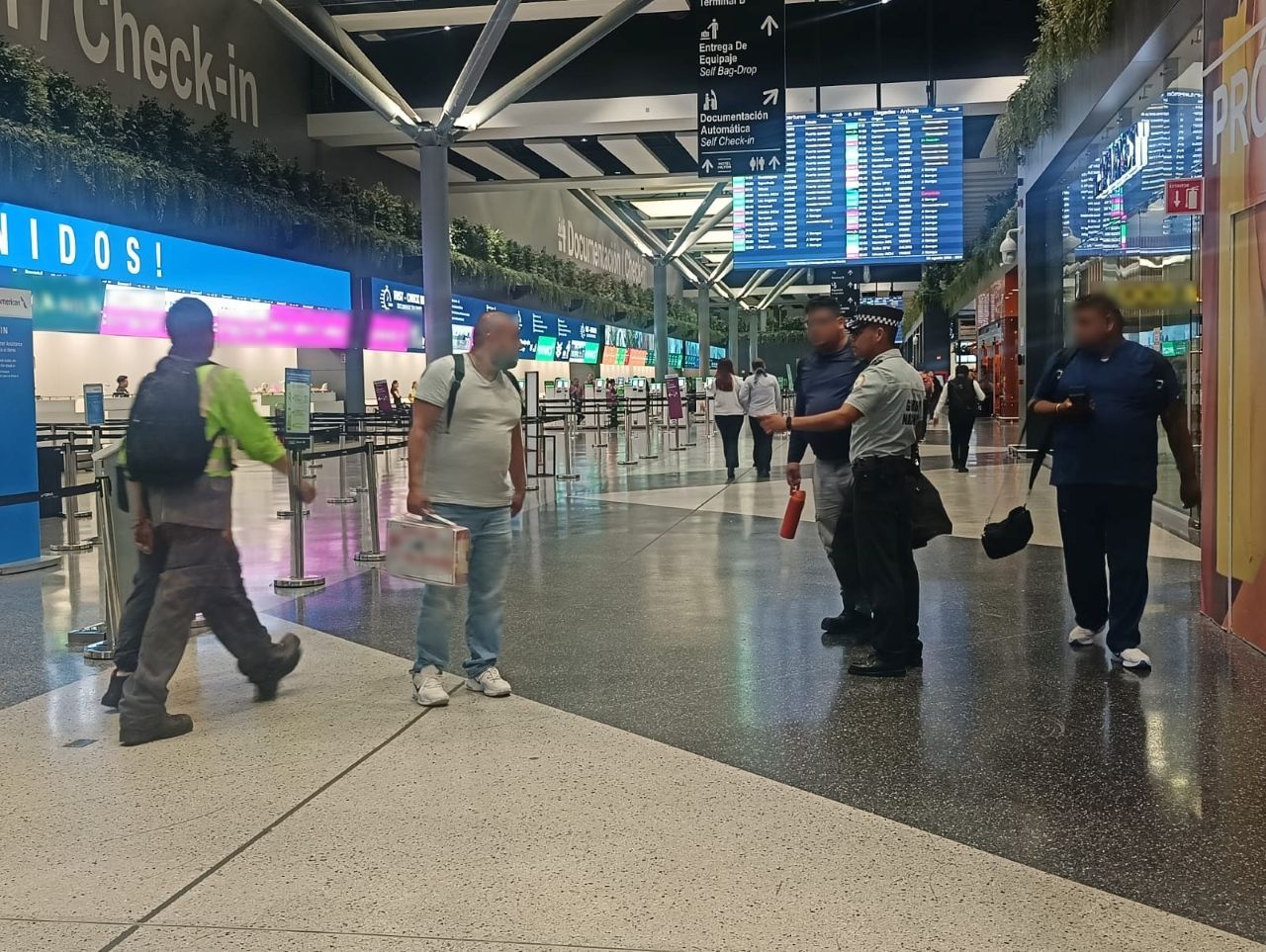 refuerzo-seguridad-aeropuerto.jpg