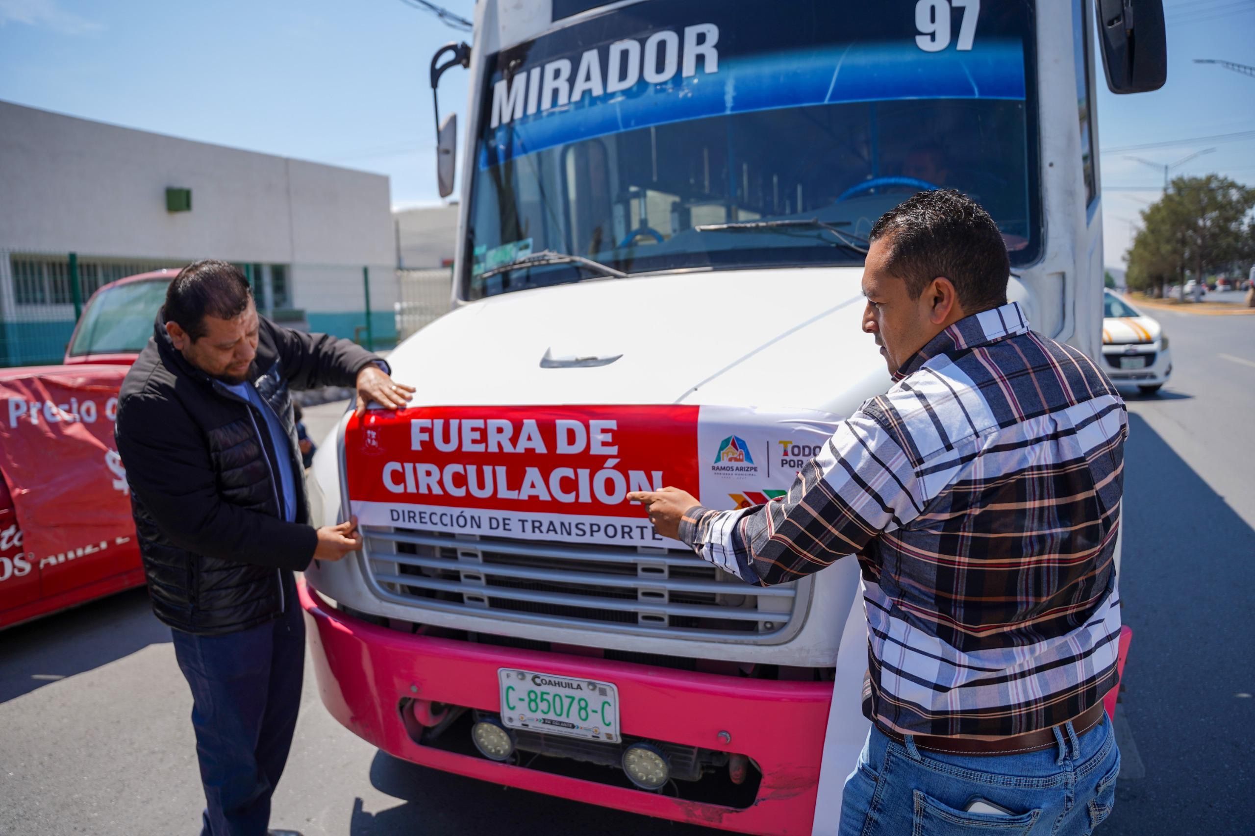 retiran-unidades-transporte-ramos-arizpe-por-alza-de-tarifas.jpg
