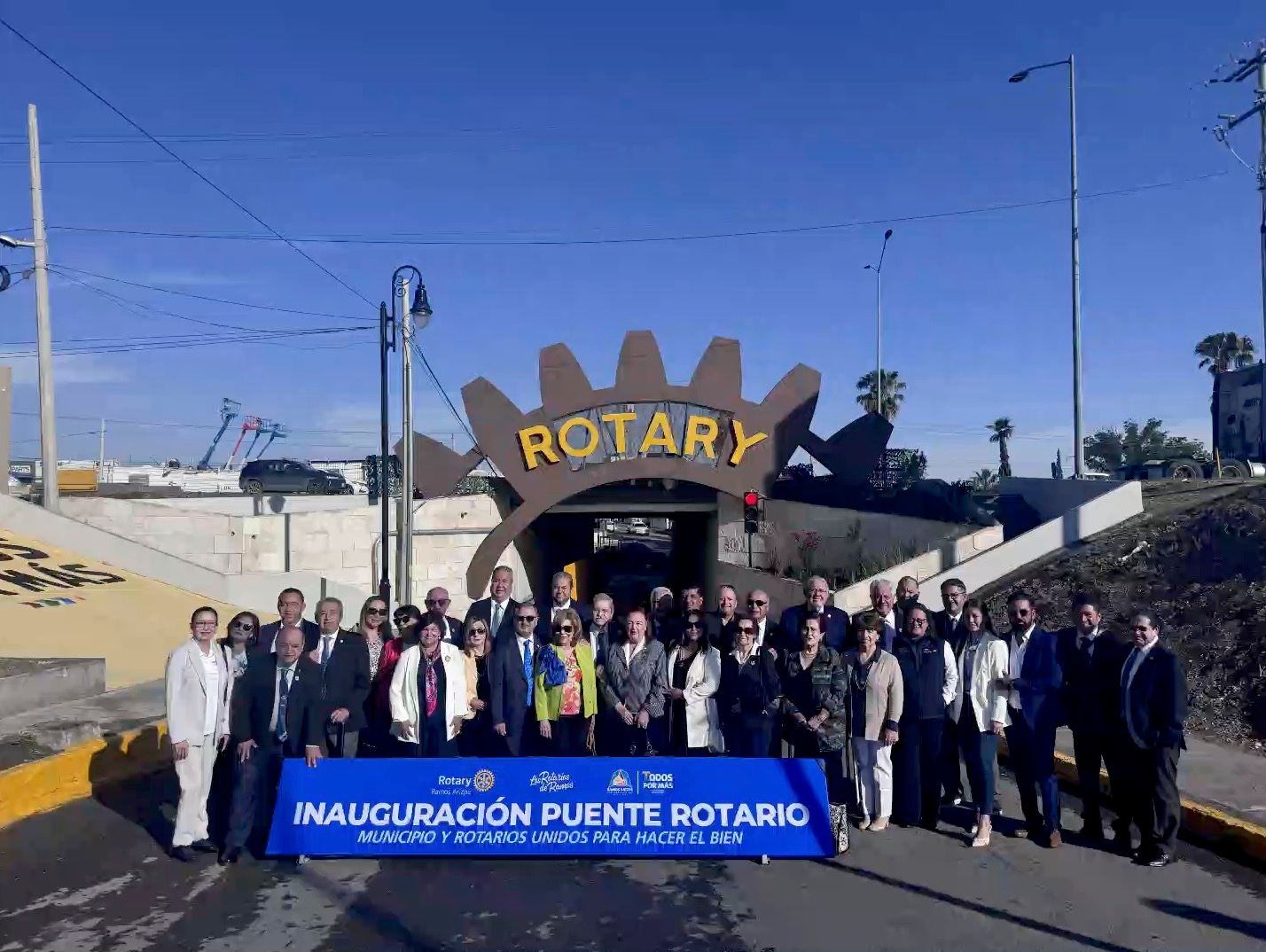 rotario-puente-ramos-arizpe.jpg