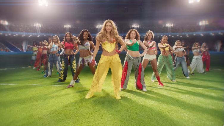 shakira.JPG