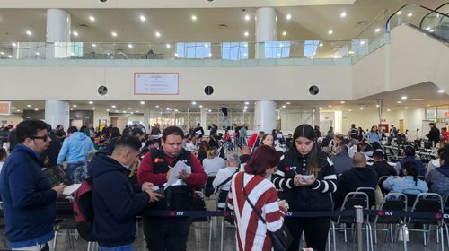 Regiomontanos cumplen con pago de refrendo y tenencia