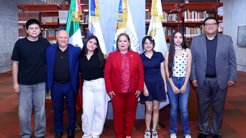 Resaltan a alumnos con mejor puntaje en examen para prepas UANL