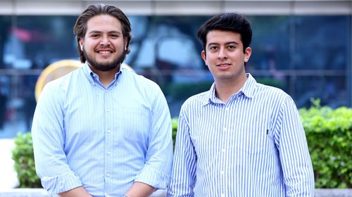 Alumnos de UANL ganan premio nacional de finanzas