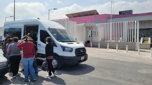 Ofrece IMSS transporte gratuito para mujeres en Saltillo