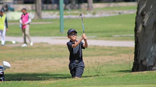 Niño golfista de Saltillo representará a México en Turquía