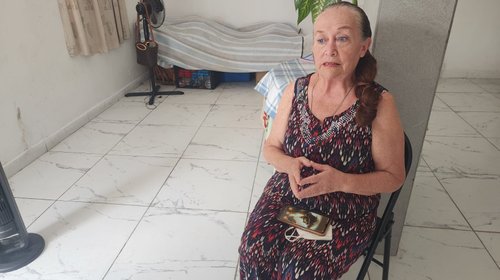 Donan equipo a María Teresa para reactivar su emprendimiento
