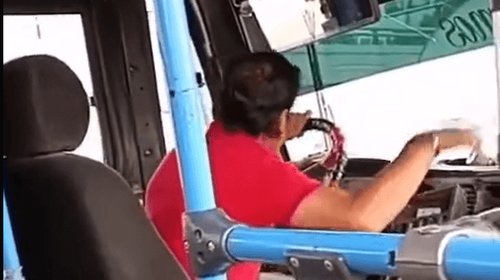 Captan pelea dentro de transporte urbano en Saltillo