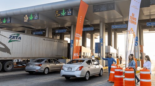 Suspenden cobro de autopista al aeropuerto; aumentan las tarifas
