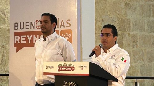 Lluvias dejan vehículos varados y daños en Reynosa