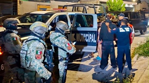 Capturan a presunto agresor en la colonia Manantiales