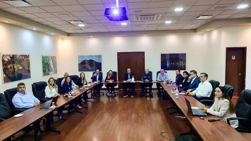 Se encuentran, otra vez, diputados locales y el tesorero estatal 