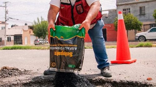 Saltillo advierte riesgos por reparar baches sin supervisión