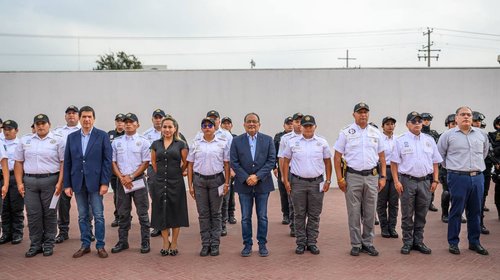 Reconoce Escobedo actos heroicos de policías con Premio al Mérito