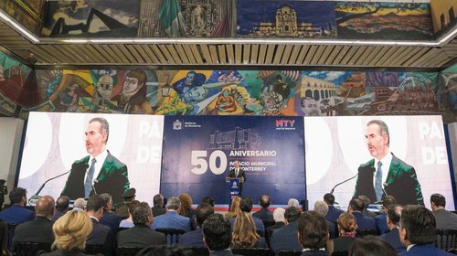 Celebra Palacio Municipal de Monterrey medio siglo de historia