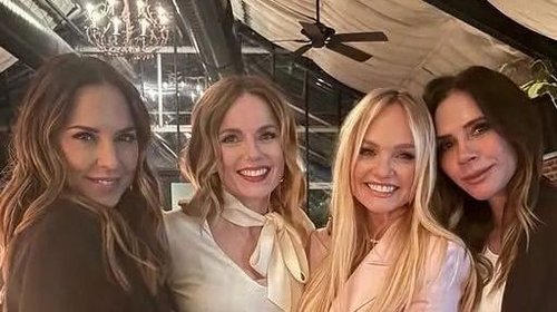 Tras tensiones familiares, Victoria reaparece con Spice Girls