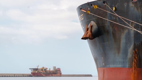 Irak rechaza versión sobre retención de petrolero en Ormuz