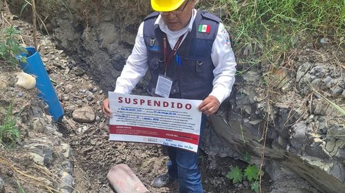 Conagua frena obra irregular en arroyo de Pesquería