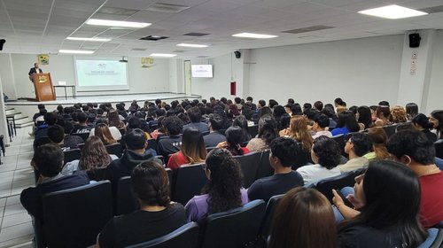 Acercan a 200 estudiantes de la UTC temas de derechos humanos