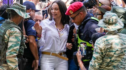 Asaltan oficinas de opositora María Corina Machado en Caracas