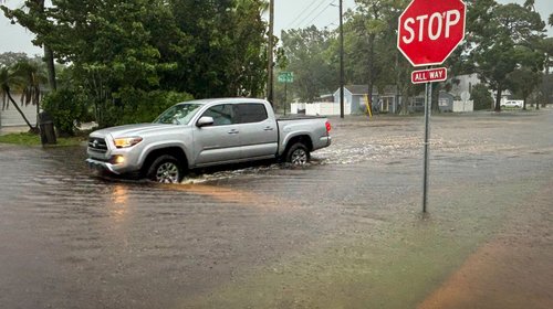 Huracán Debby deja a su paso cuatro muertos en Florida