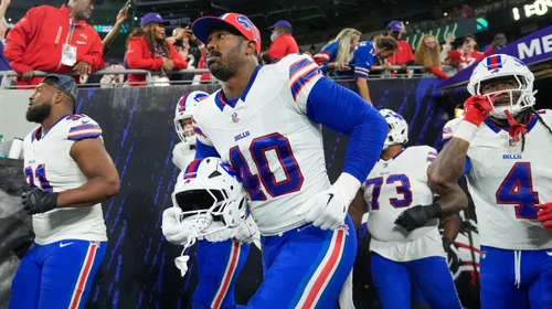 NFL suspende a Von Miller por violar políticas de conducta