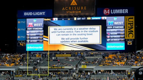 Tormenta eléctrica atrasa el partido entre Dallas y Pittsburgh