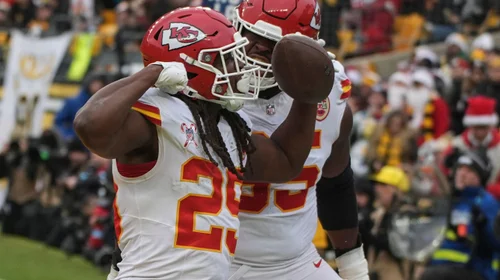 Chiefs aseguran 1er puesto de la Americana tras vencer a Steelers