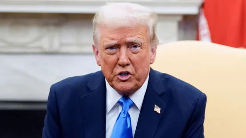 Inspectores generales despedidos por Trump demandan al gobierno