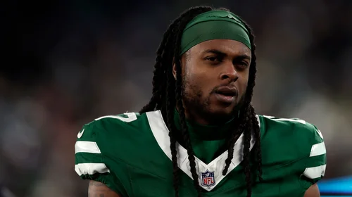 Davante Adams firma por dos años y $46 mdd con los Rams