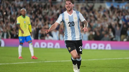 Argentina celebra su clasificación al Mundial goleando a Brasil
