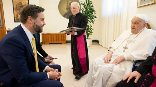 Vicepresidente de EUA se reúne con el papa Francisco en Pascua
