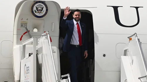 JD Vance se reúne con el primer ministro de la India