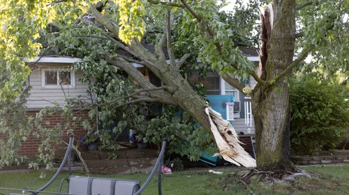 Fuertes tormentas dejan por lo menos 21 muertos en Missouri