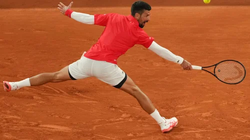 Djokovic se molesta más por el clima que por su rival en debut
