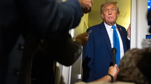 Trump asegura que no abandonó el G7 para un alto el fuego
