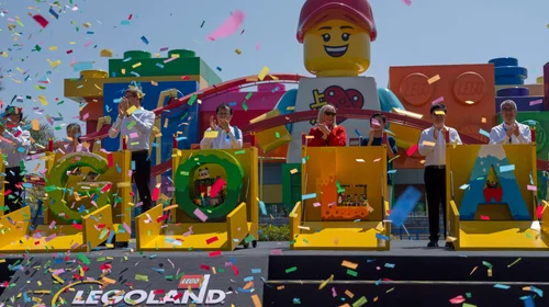 El primer Legoland de China abre sus puertas en Shanghái