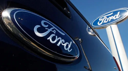 Ford retira más de 600,000 vehículos por riesgo de incendio