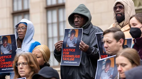 Familia demanda a Atlanta tras muerte de 'homeless' aplastado