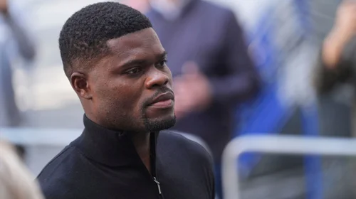 Thomas Partey, en libertad condicional al ser acusado de agresión