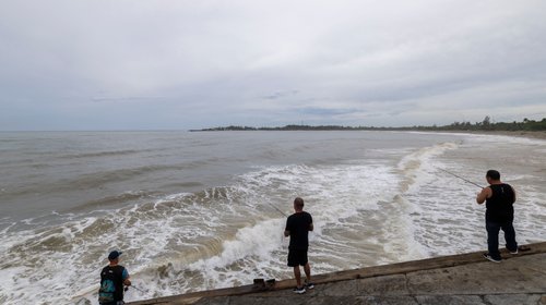 El huracán Erin amenaza a islas de Carolina del Norte