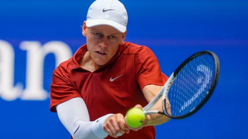 Sinner logra cómoda victoria para iniciar la defensa del US Open
