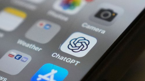 OpenAI y Meta trabajan en mejorar para ayudar a adolescentes