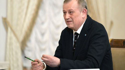 Drones ucranianos provocan atacan refinerías de petróleo de Rusia