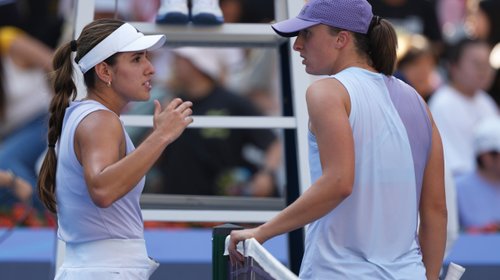 Iga Swiatek avanza a octavos en Abierto de China