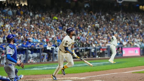 Los Milwaukee Brewers apalean a Cubs y se colocan 2-0 en la serie