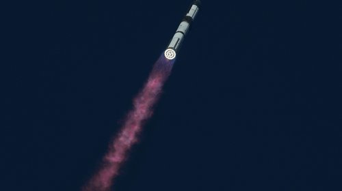 SpaceX lanza con éxito el vuelo de prueba 11 del Starship
